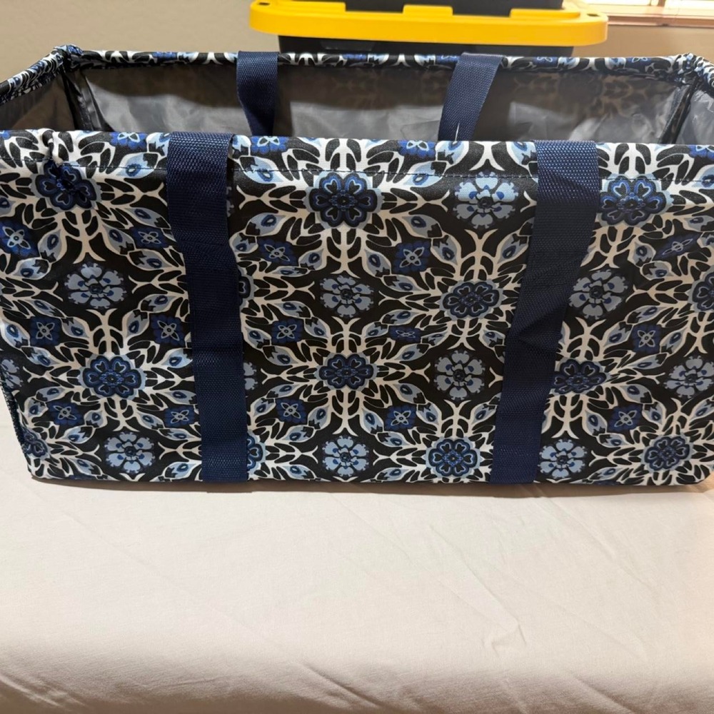 Lucazzi XL Utility Cooler Bag Blue Black Snowflake Floral Picnic Tote NEW